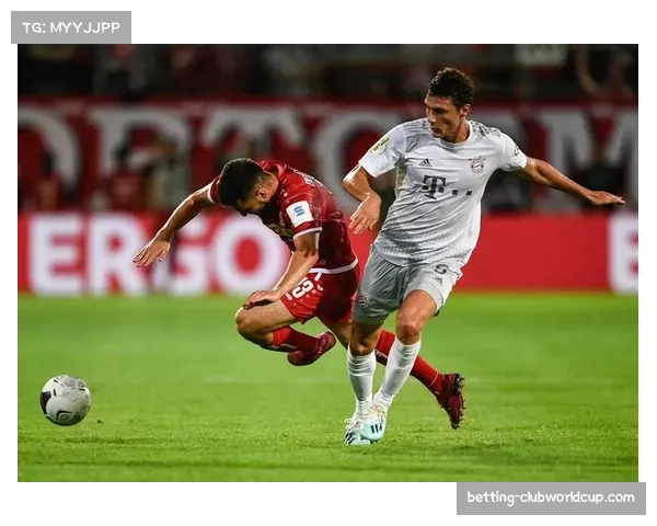 拜仁攻防效率隐忧浮现 高压逼抢体系遭遇多线消耗挑战